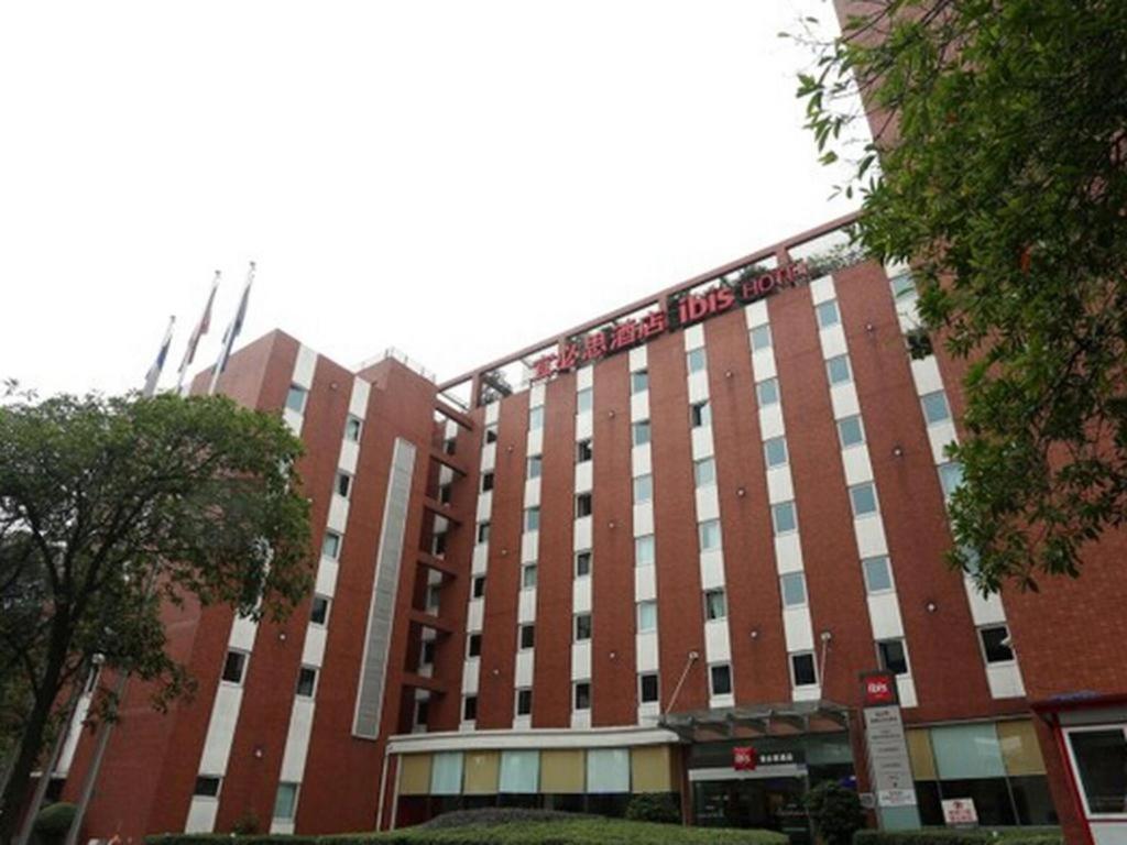 Ibis Chengdu Yongfeng Hotel Екстериор снимка